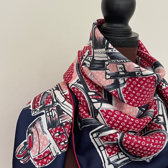 Louis Vuitton Scarf Trunks Luggage Monogram Blue Red Silk Wrap - Picture 13 of 15